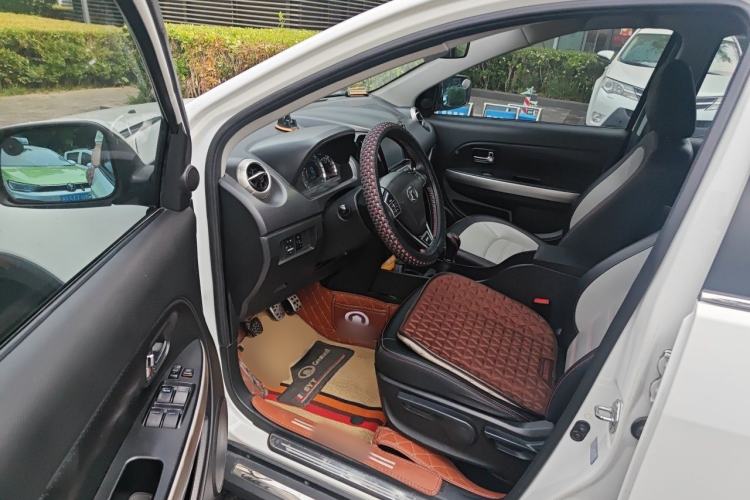 Used Great Wall M4 2014 1.5L Manual Luxury Model Driver Seat