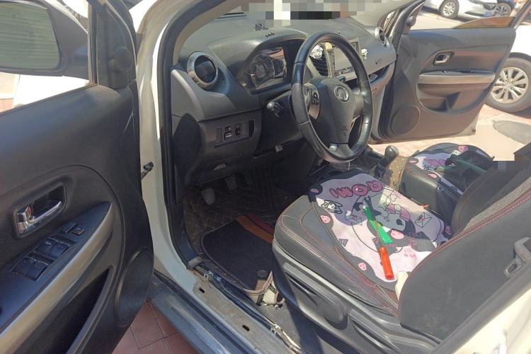 Used Great Wall M4 2014 1.5L Manual Luxury Model Driver Seat