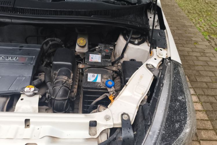 Used Great Wall M4 2014 1.5L Manual Luxury Model Engine Bay Left