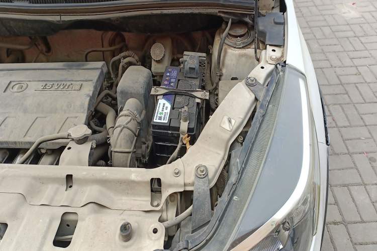 Used Great Wall M4 2014 1.5L Manual Luxury Model Engine Bay Left