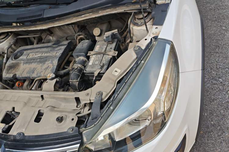 Used Great Wall M4 2014 1.5L Manual Luxury Model Engine Bay Left