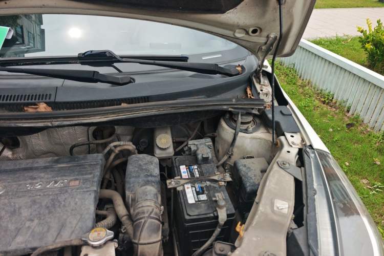 Used Great Wall M4 2014 1.5L Manual Comfort Model Engine Bay Left