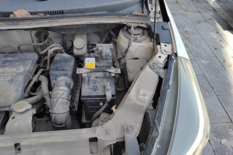 Used Great Wall M4 2014 1.5L Manual Luxury Model Engine Bay Left