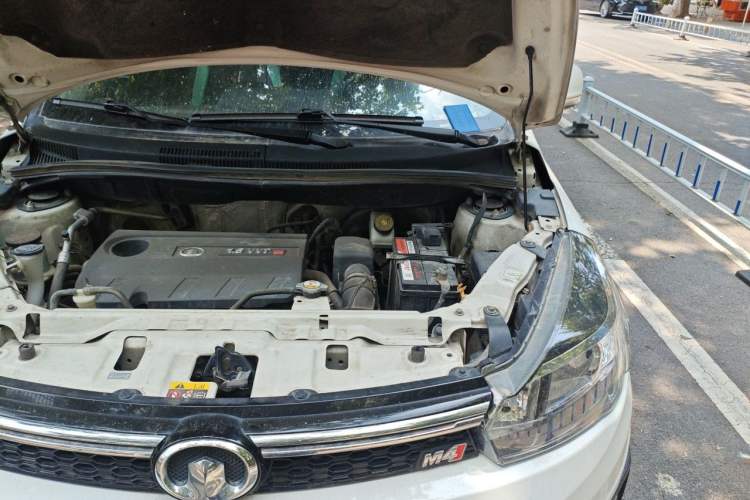 Used Great Wall M4 2014 1.5L Manual Luxury Model Engine Bay Left