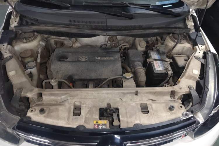 Used Great Wall M4 2014 1.5L Manual Luxury Model Engine Bay