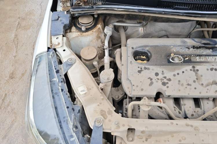 Used Great Wall M4 2014 1.5L Manual Luxury Model Engine Bay Right