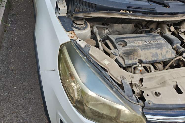 Used Great Wall M4 2014 1.5L Manual Luxury Model Engine Bay Right