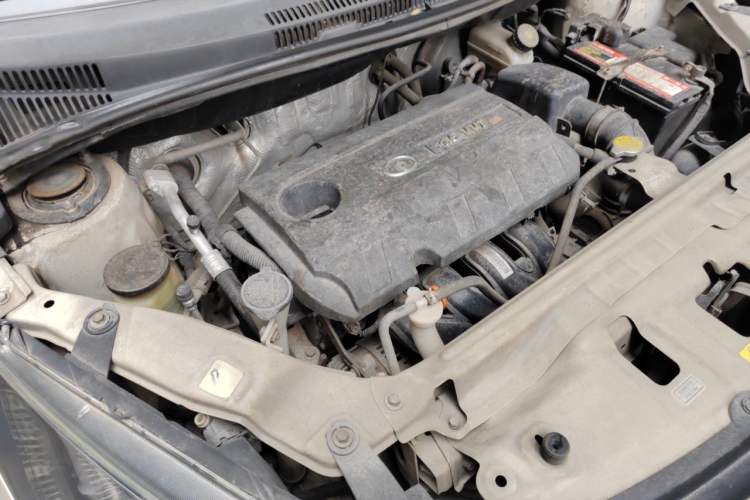 Used Great Wall M4 2014 1.5L Manual Luxury Model Engine Bay Right