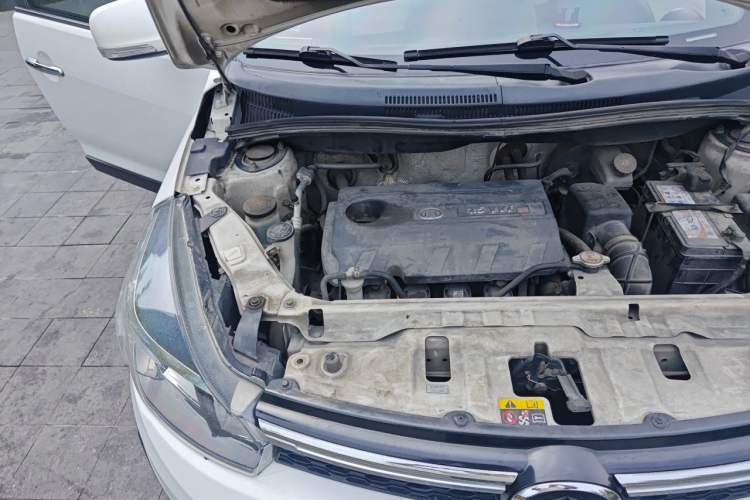 Used Great Wall M4 2014 1.5L Manual Luxury Model Engine Bay Right