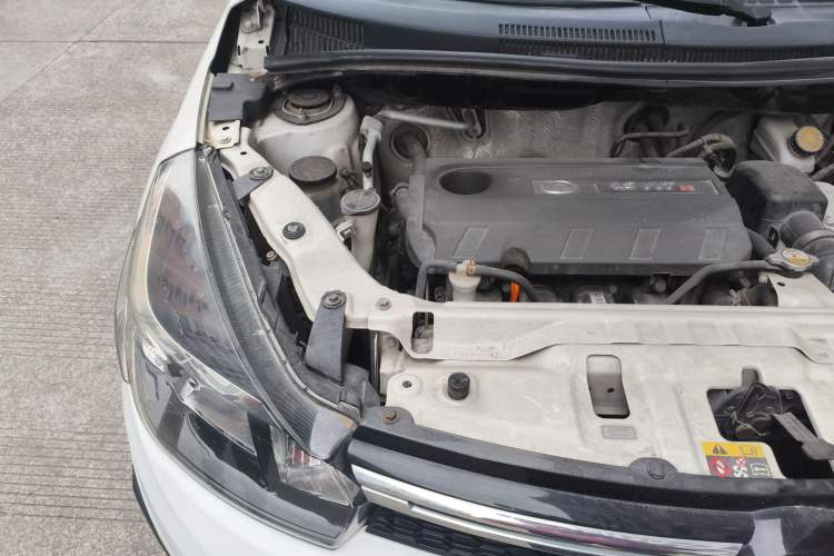 Used Great Wall M4 2014 1.5L Manual Comfort Model Engine Bay Right