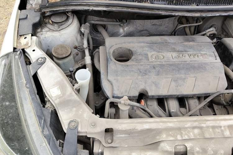 Used Great Wall M4 2014 1.5L Manual Comfort Model Engine Bay Right