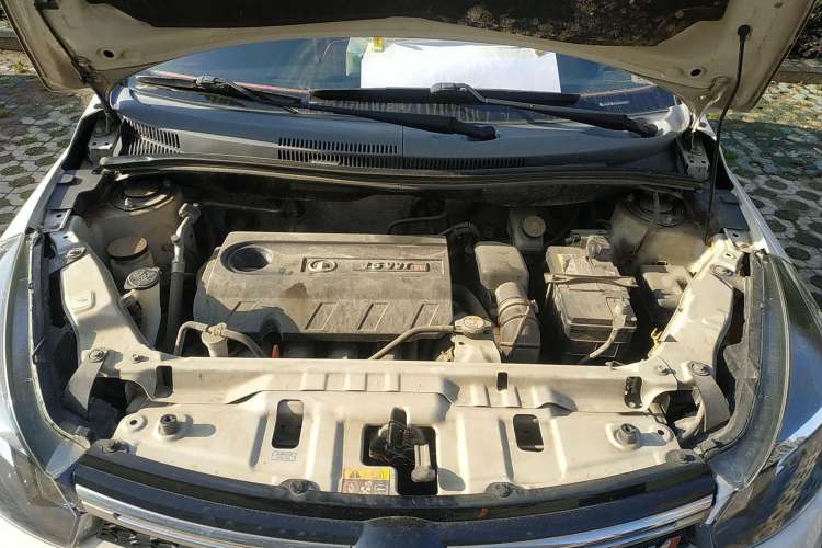 Used Great Wall M4 2014 1.5L Manual Luxury Model Engine Bay
