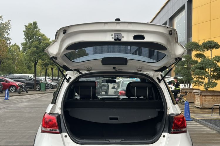 Used Great Wall M4 2014 1.5L Manual Luxury Model Exterior 3