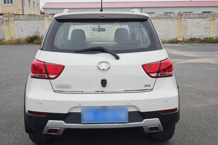 Used Great Wall M4 2014 1.5L Manual Comfort Model Exterior 4