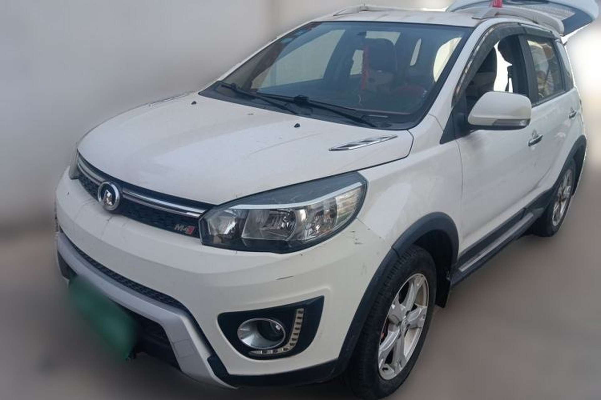 Used Great Wall M4 2014 1.5L Manual Luxury Model Front Left 45 Deg
