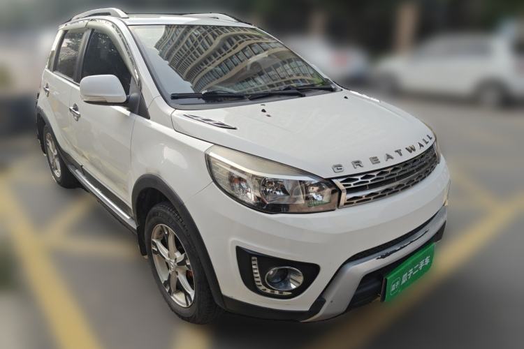 Used Great Wall M4 2014 1.5L Manual Luxury Model Front Right 45 Deg