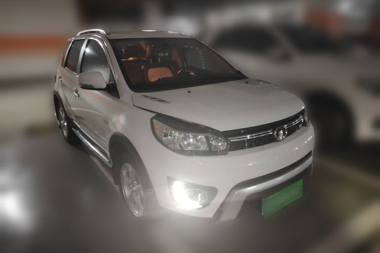 Used Great Wall M4 2014 1.5L Manual Luxury Model Front Right 45 Deg