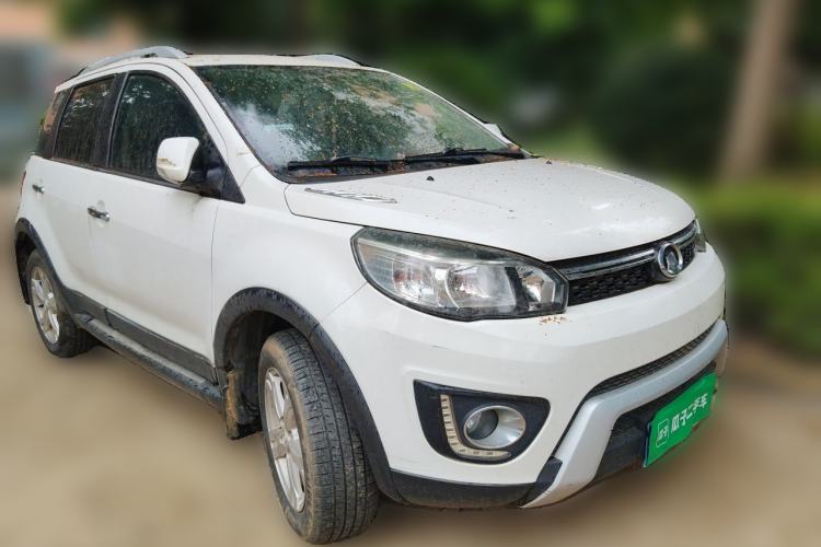 Used Great Wall M4 2014 1.5L Manual Luxury Model Front Right 45 Deg