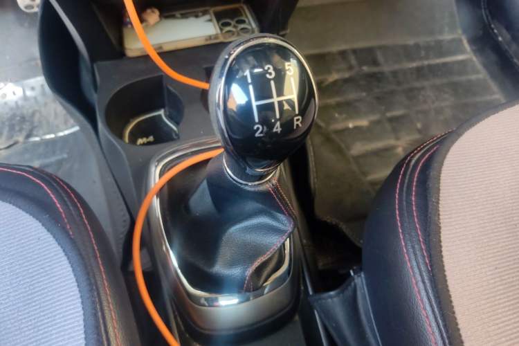 Used Great Wall M4 2014 1.5L Manual Luxury Model Gear Lever