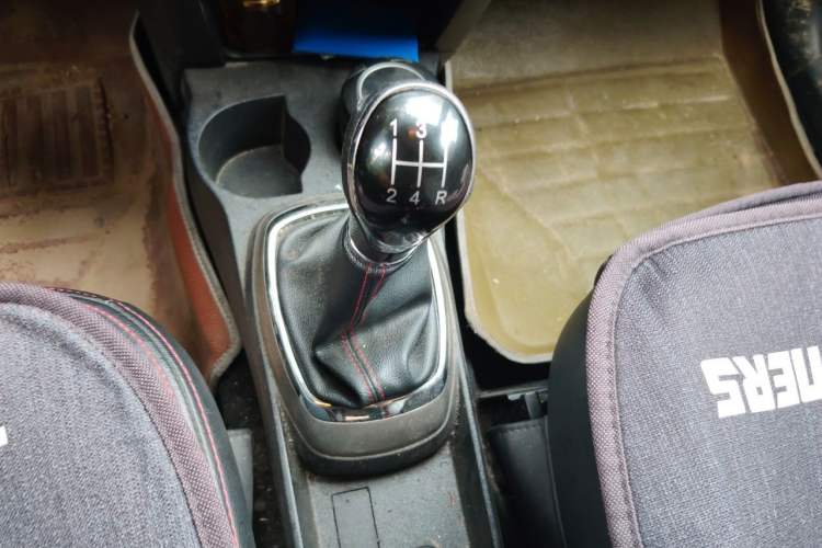 Used Great Wall M4 2014 1.5L Manual Luxury Model Gear Lever