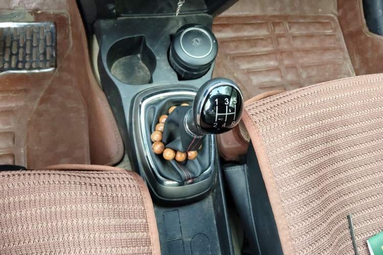 Used Great Wall M4 2014 1.5L Manual Comfort Model Gear Lever