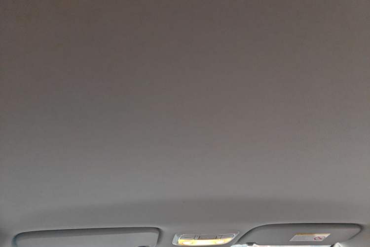 Used Great Wall M4 2014 1.5L Manual Luxury Model Headliner