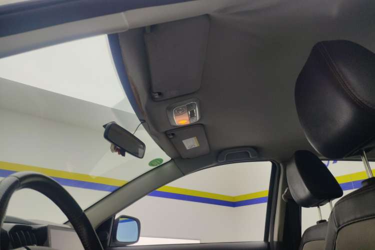Used Great Wall M4 2014 1.5L Manual Comfort Model Headliner