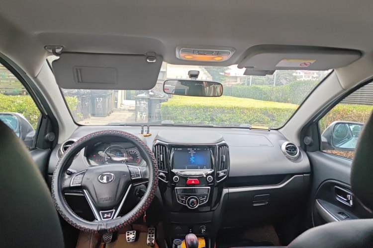 Used Great Wall M4 2014 1.5L Manual Luxury Model Headliner