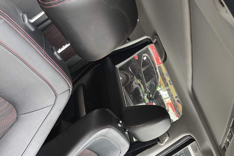 Used Great Wall M4 2014 1.5L Manual Elite Model Interior 1