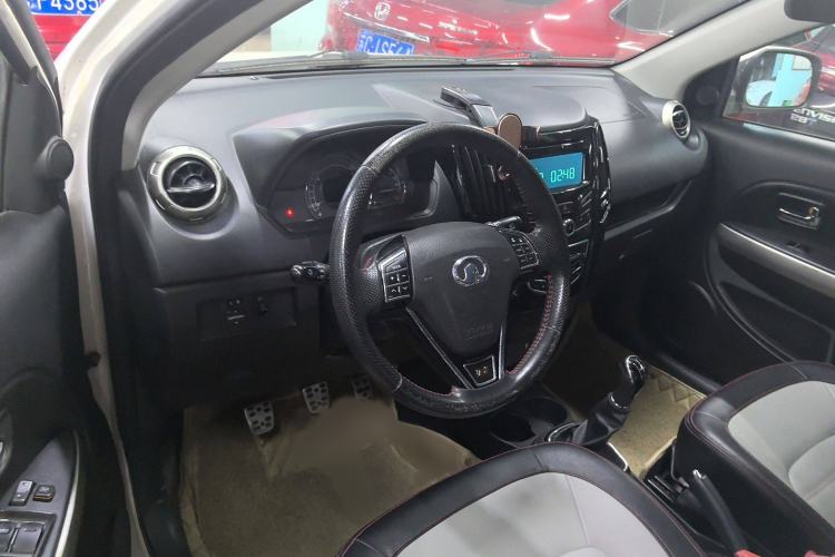 Used Great Wall M4 2014 1.5L Manual Comfort Model Interior 3