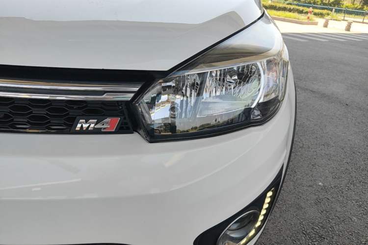Used Great Wall M4 2014 1.5L Manual Comfort Model Left Front Headlight