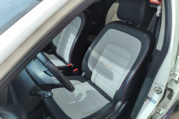 Used Great Wall M4 2014 1.5L Manual Comfort Model Left Front Seat