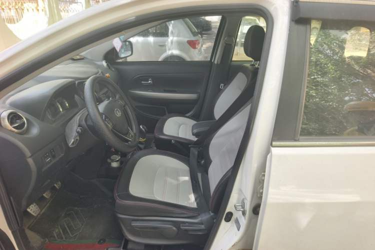 Used Great Wall M4 2014 1.5L Manual Comfort Model Left Front Seat