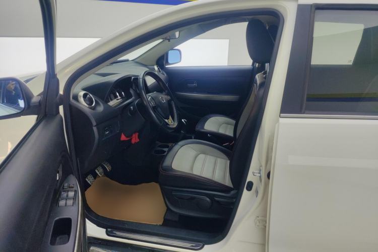Used Great Wall M4 2014 1.5L Manual Comfort Model Left Front Seat