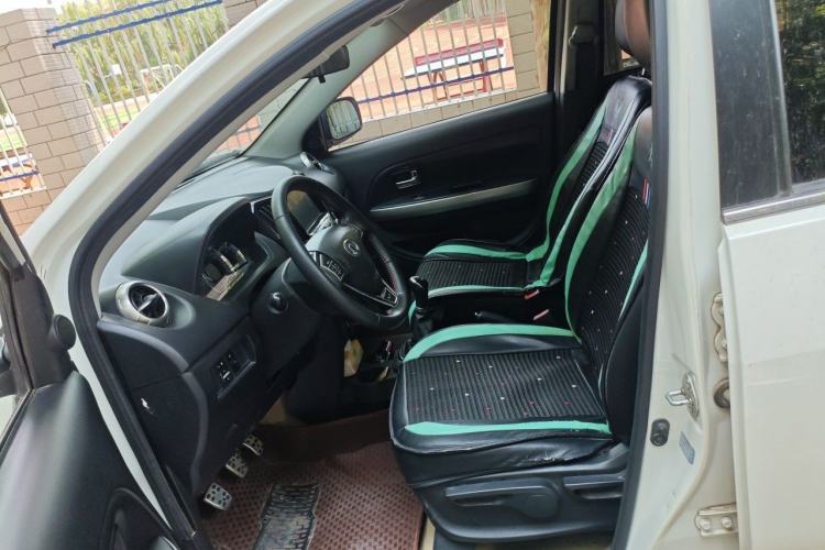 Used Great Wall M4 2014 1.5L Manual Luxury Model Left Front Seat