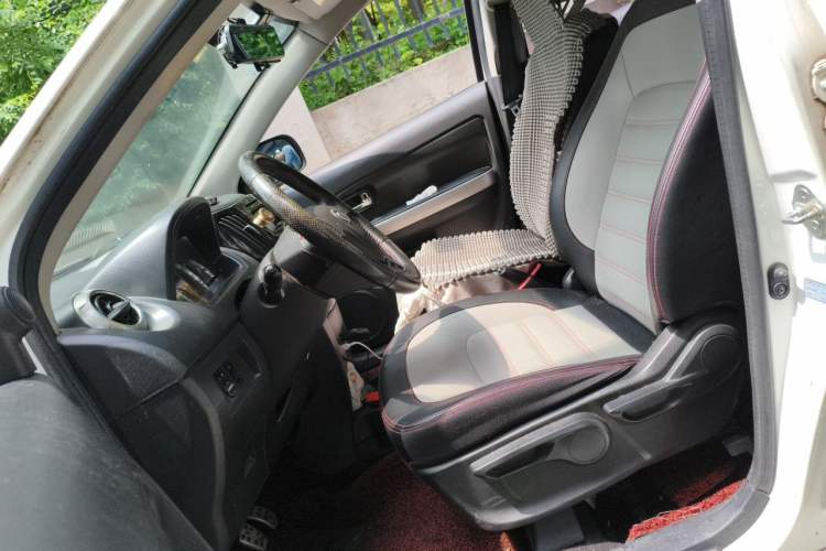 Used Great Wall M4 2014 1.5L Manual Comfort Model Left Front Seat