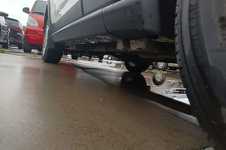 Used Great Wall M4 2014 1.5L Manual Luxury Model Left Side Sill