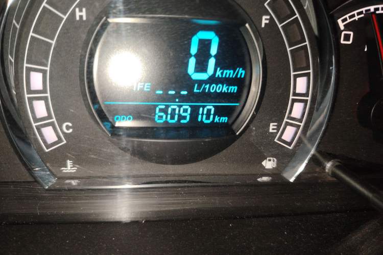 Used Great Wall M4 2014 1.5L Manual Luxury Model Odometer Close Up