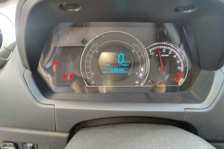 Used Great Wall M4 2014 1.5L Manual Comfort Model Odometer Close Up
