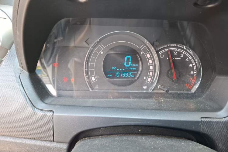 Used Great Wall M4 2014 1.5L Manual Luxury Model Odometer Close Up