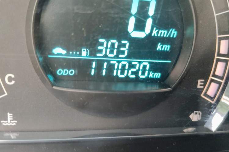 Used Great Wall M4 2014 1.5L Manual Comfort Model Odometer Close Up