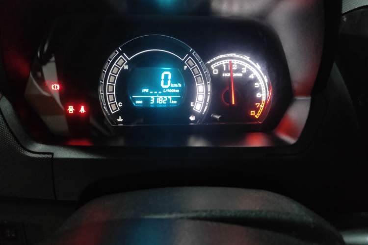 Used Great Wall M4 2014 1.5L Manual Luxury Model Odometer Close Up