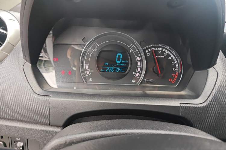 Used Great Wall M4 2014 1.5L Manual Luxury Model Odometer Close Up