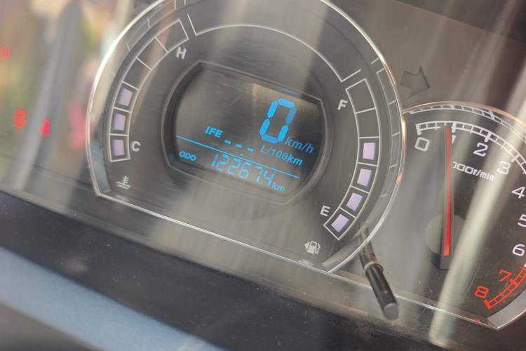 Used Great Wall M4 2014 1.5L Manual Luxury Model Odometer Close Up