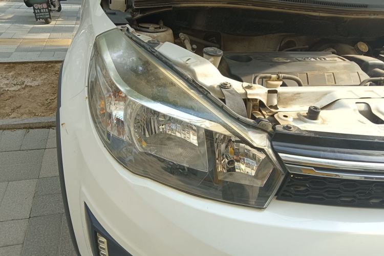 Used Great Wall M4 2014 1.5L Manual Comfort Model Right Front Headlight