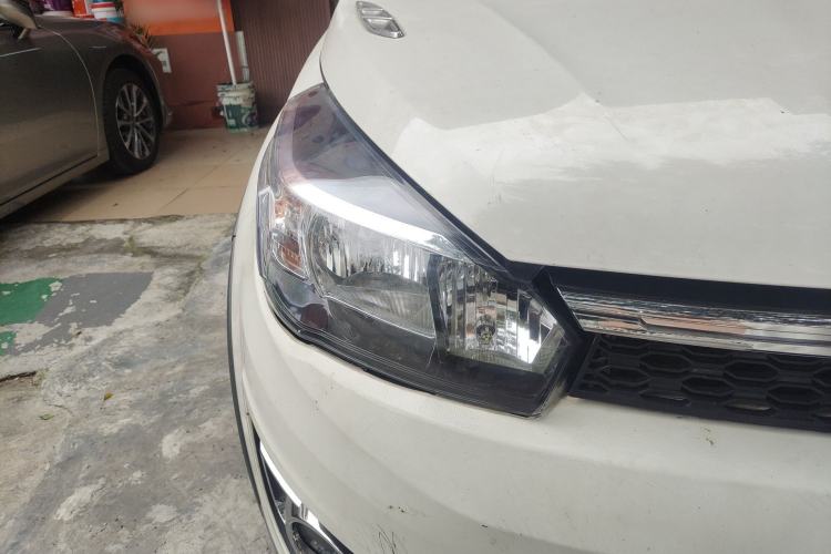 Used Great Wall M4 2014 1.5L Manual Comfort Model Right Front Headlight