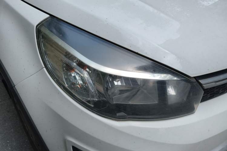 Used Great Wall M4 2014 1.5L Manual Comfort Model Right Front Headlight