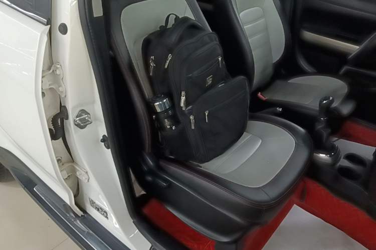 Used Great Wall M4 2014 1.5L Manual Luxury Model Right Front Seat