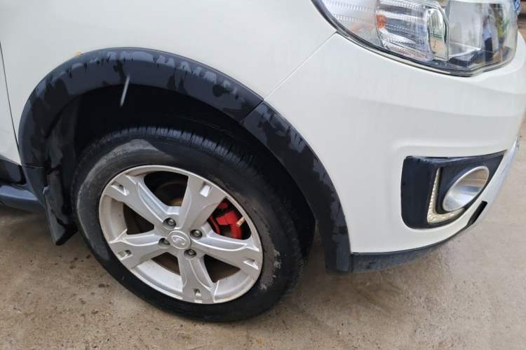 Used Great Wall M4 2014 1.5L Manual Luxury Model Right Front Wheel Hub