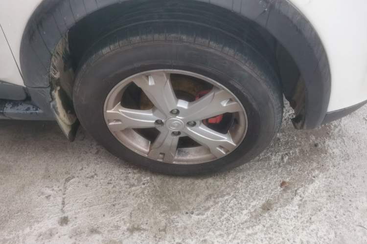 Used Great Wall M4 2014 1.5L Manual Comfort Model Right Front Wheel Hub